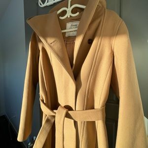 Wilfred Borda Coat